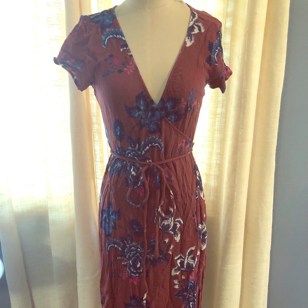 Billabong wrap dress
